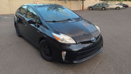Prius 2012, 290k, runs excellent