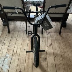 MONGOOSE XL TITLE PRO 20” WHEELS BMX BIKE