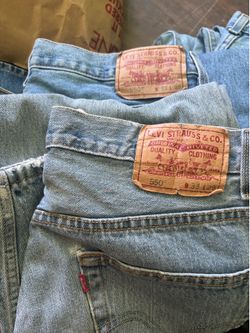Men’s Levi’s 33x29 2 pairs