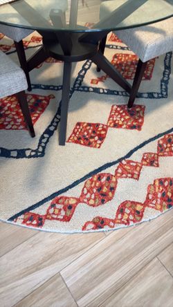 Round wool rug