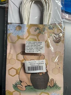 Winnie the Pooh Candy Bags 16 Count