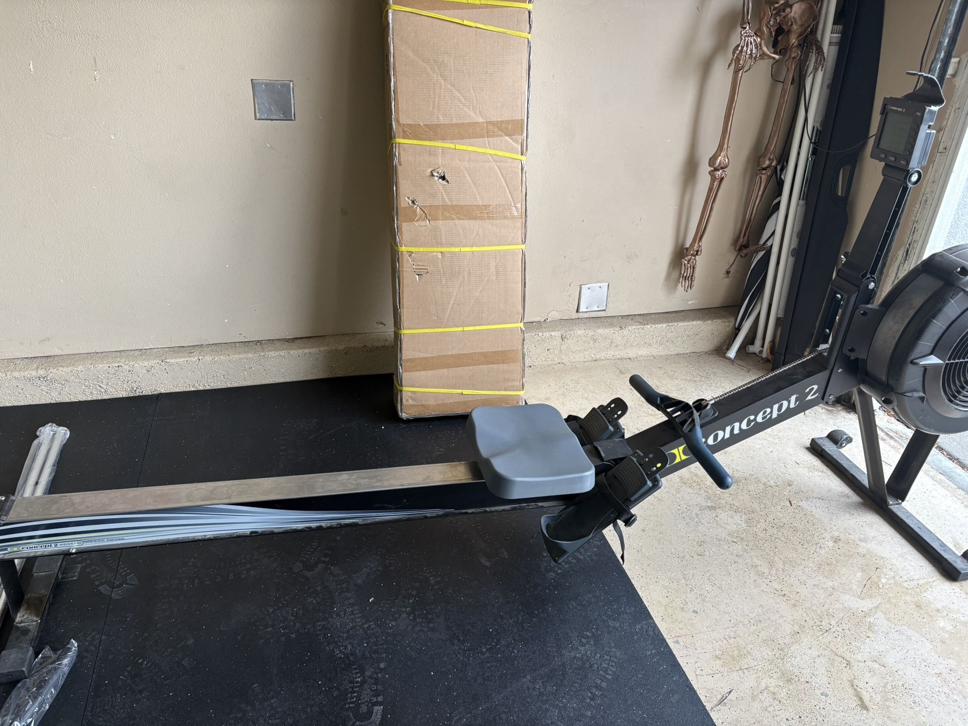 rowing machine concept 2