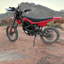 2024 Ultra Bee w/ Mods