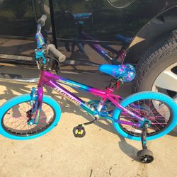 18 Inch genisis Bmx Kids Bike With Training Wheels Brand new