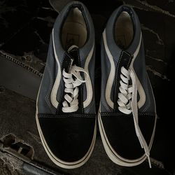 Vans old skool size 9.5
