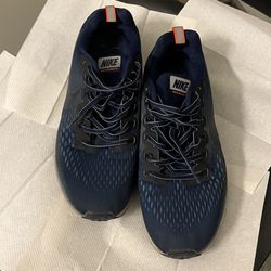 Men’s Shoes Size 9 - Navy Blue Nike Sneakers, In Very Good Condition.
