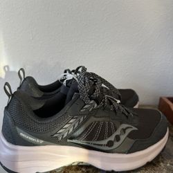 WOMEN'S EXCURSION TR17 WIDE