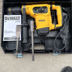 DEWALT Rotary Hammer/Drill Combination Kit, SDS MAX, 40mm (D25481K)