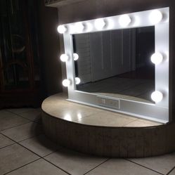 Vanity Mirror