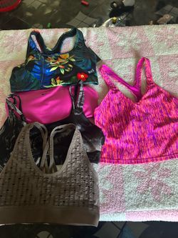 Sports bra