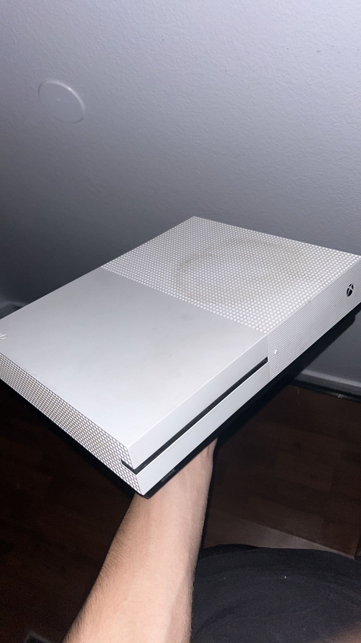 Xbox One S Used