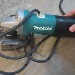 Makita Grinder