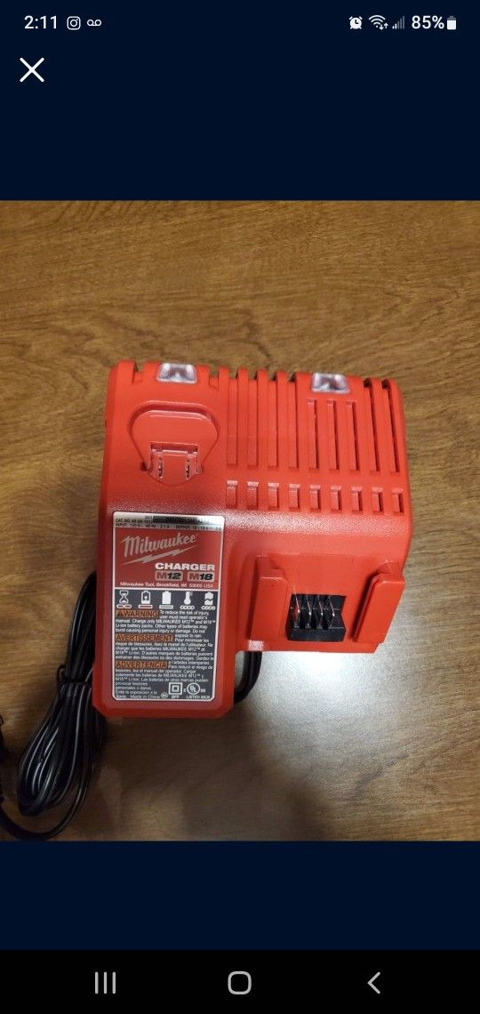 Milwaukee M18 M12 Chager. 25$