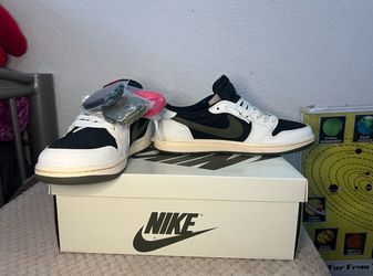 WMNS AIR JORDAN 1 LOW OG SP size 11 wmns 9.5 men