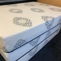 MATTRESS AND FURNITURE GREAT QUALITY 