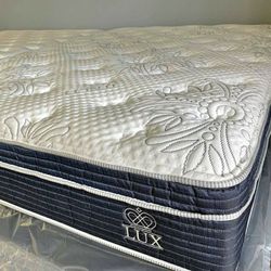 New Queen Pillowtop *Mattress* Set Only 39 Down