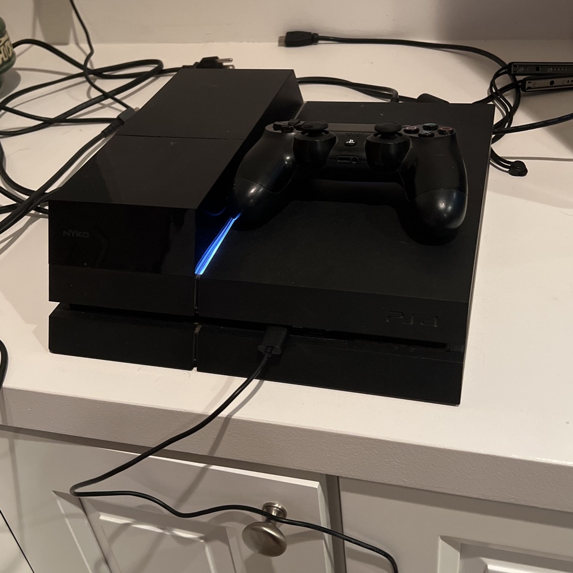 PS4 With NYKO data Bank 3 TB Storage Upgrade