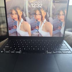 Apple MacBook 13.2 Inch W Retina 