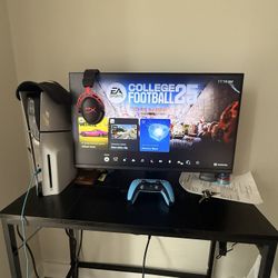 Ps5, Samsung Monitor, Desk