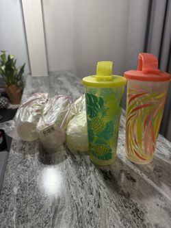 Tupperware Cups