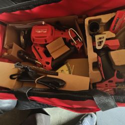 Milwaukee M18 Fuel Kit  - New