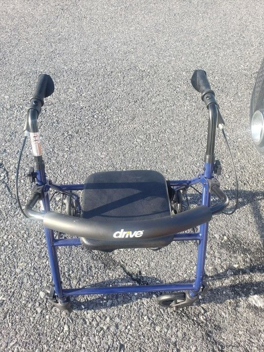 Rollator walker