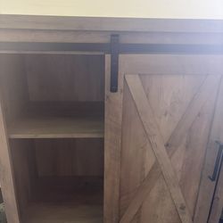 Entry Way Table