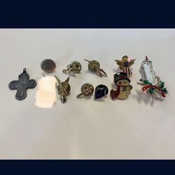 Vintage Pins & Pendants