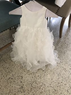 Flower girl dress, matches the wedding dress