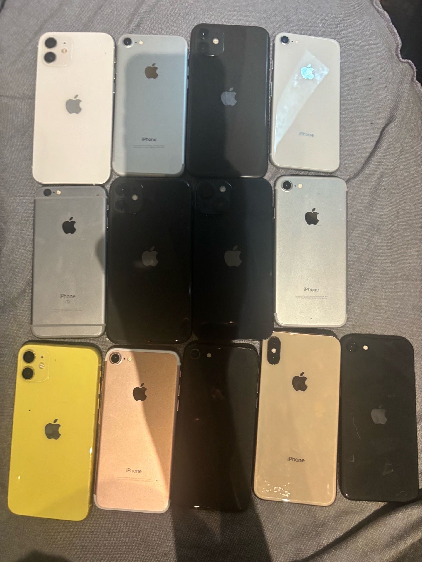 🔥iPhone Wholesale Lot – (TOTAL 13 PHONES) iPhone 14, 11, XR, 8 & SE – Unlocked NO DAMAGE – 93%+ Battery Health –
