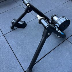 Kickr Snap Indoor Bike Trainer