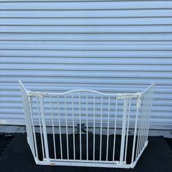 Toddleroo by North States 72” Wide Deluxe Décor Baby Gate: Sturdy Safety Gate wi