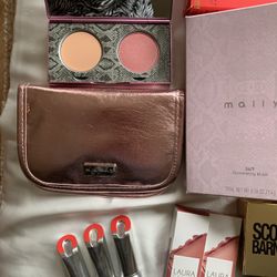 $20 (Assorted Makeup)