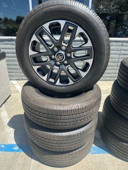 TUNDRA WHEELS 20in