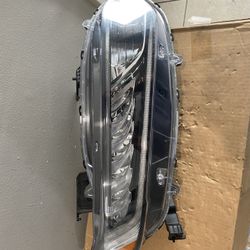 2018-2022 Honda Accord Right Headlight 