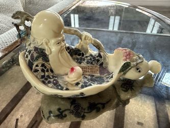 Chinese God statue of longevity.