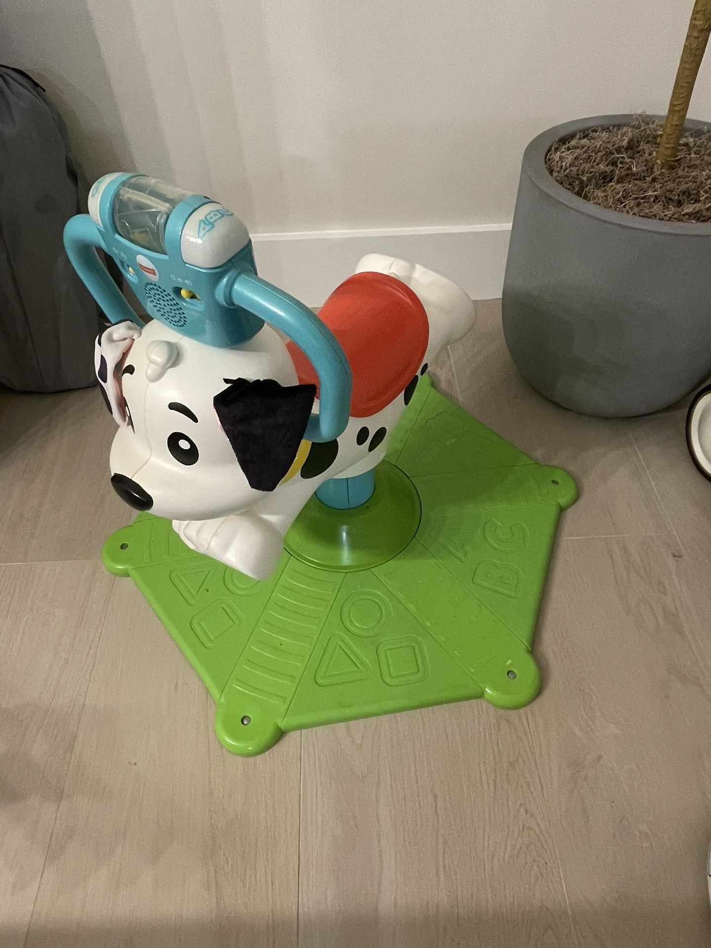 Fisher-Price Toddler Bounce and Spin Puppy Stationary Ride-On