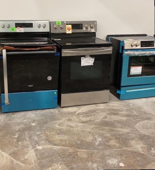 Stoves/Ovens Frigidaire/GE/Samsung/Whirlpool TRU for Sale in San