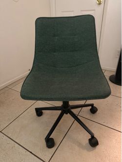 Desk chair