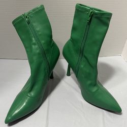 Forever 21 Emerald Green Pointed Toe Mid-Calf Heeled Boots
