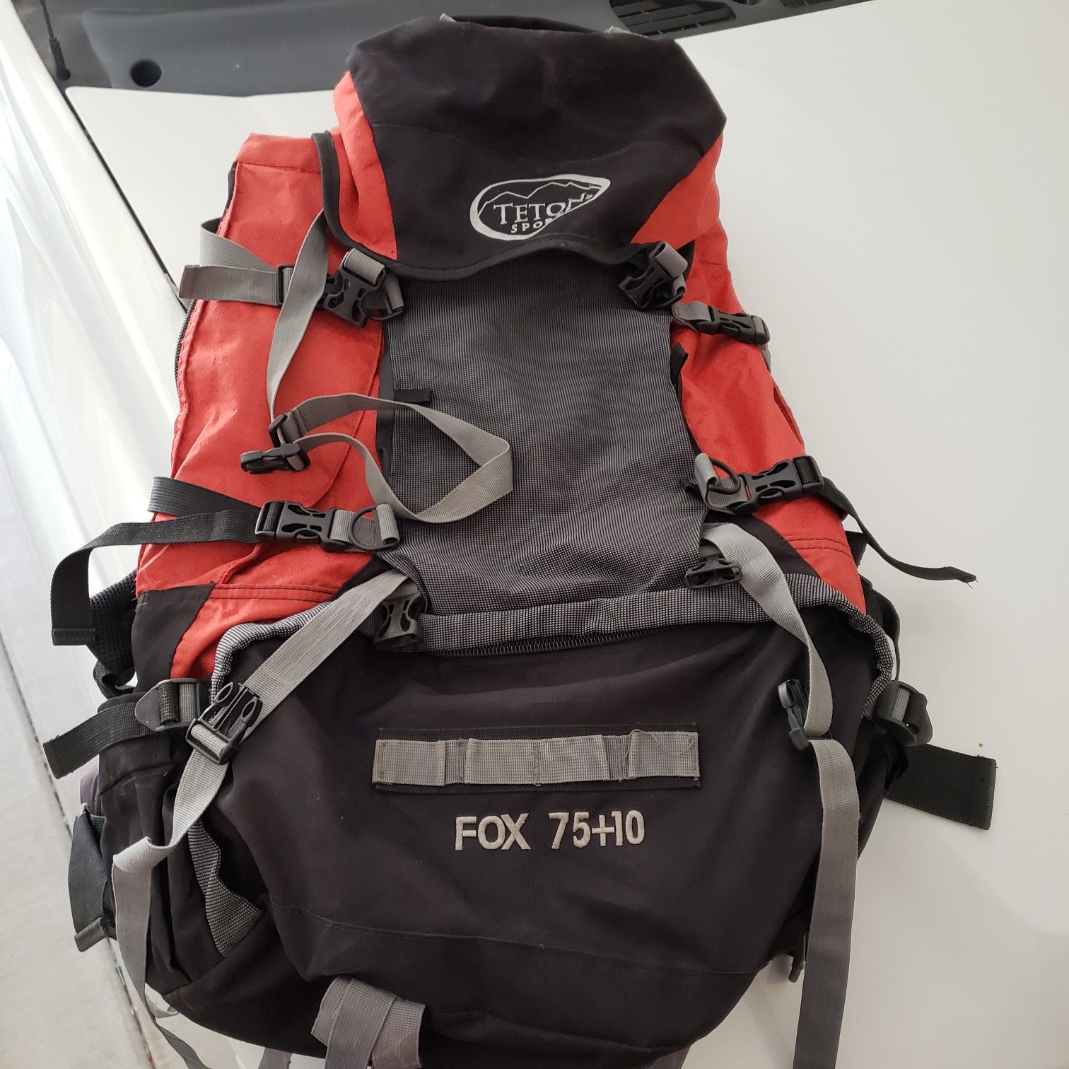 Camping/backpacking backpack