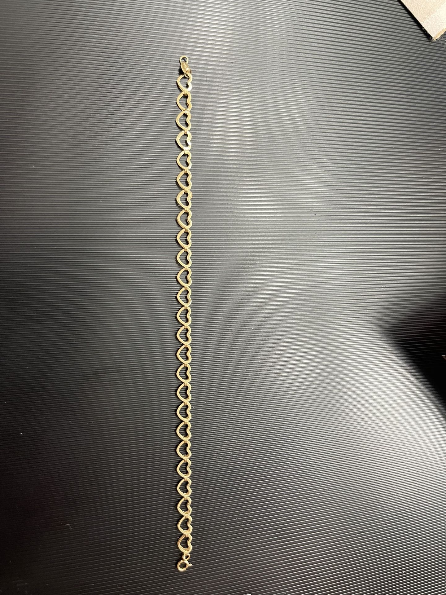10k Gold Heart Bracelet