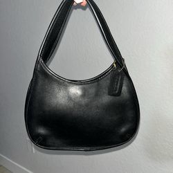 Vintage Coach Ergo Mini 9027 Black Rare Shoulder Bag
