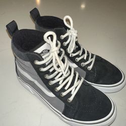 Kids Vans Hightops - Size 3 youth 