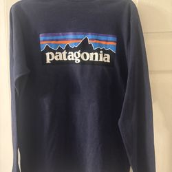 Patagonia Men’s Top