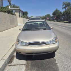 1999 Ford Contour 