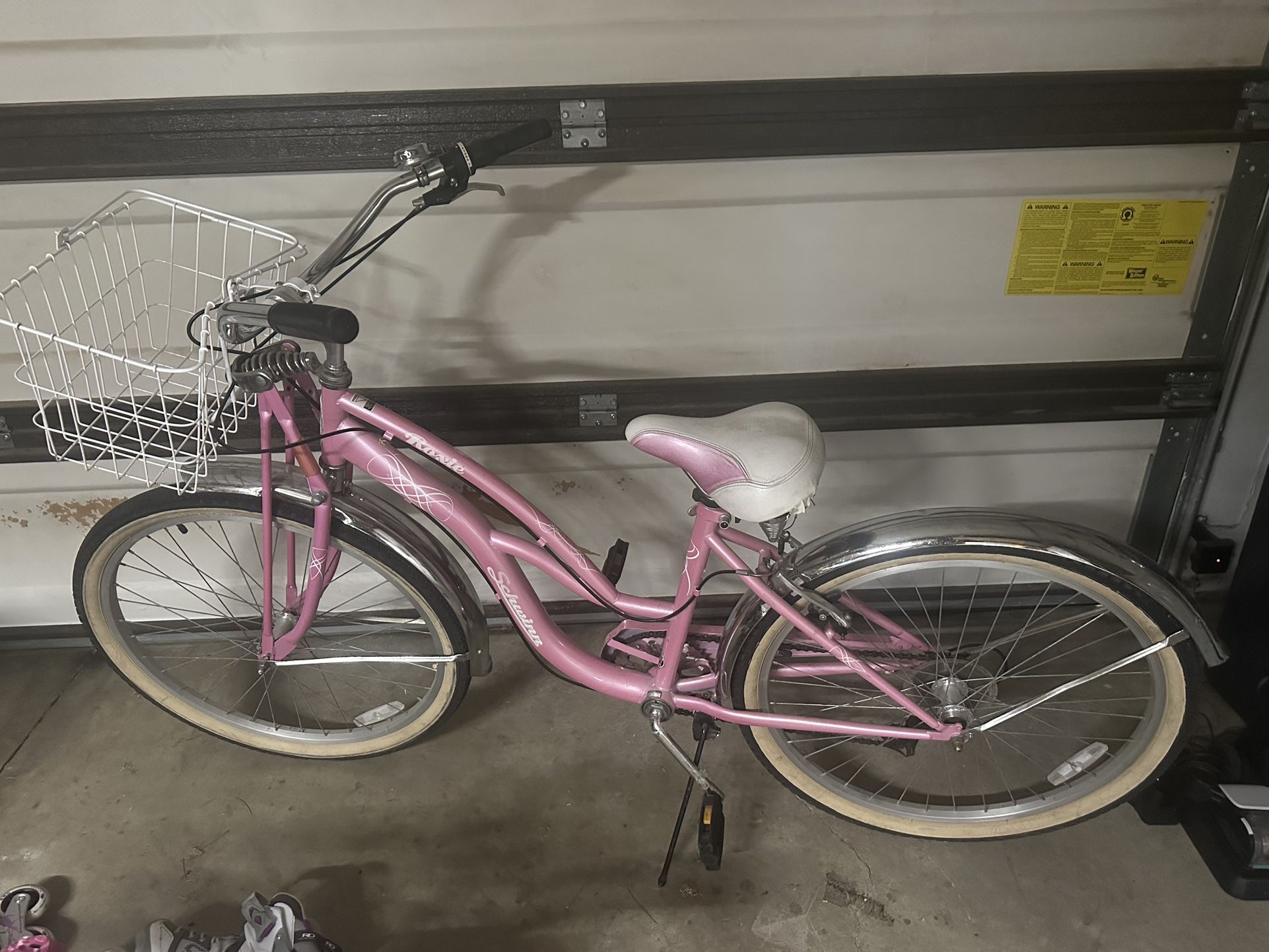 Schwinn Bike Roxie Edition Pink 26”