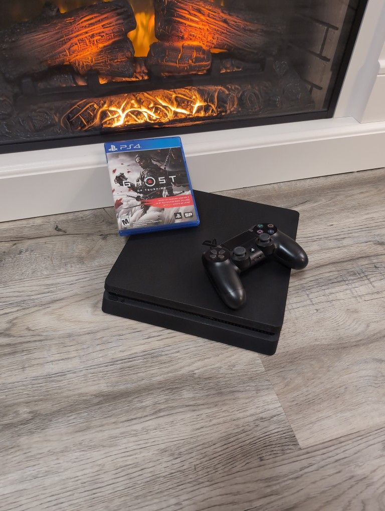 Sony PS4 Slim