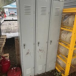 Metal Lockers 