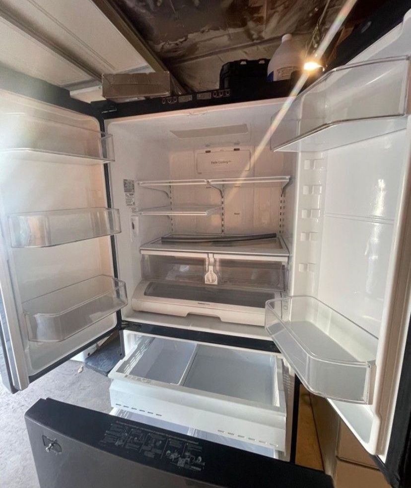 Samsung Refrigerator Good Condition 3month Warranty Delivery Aviable